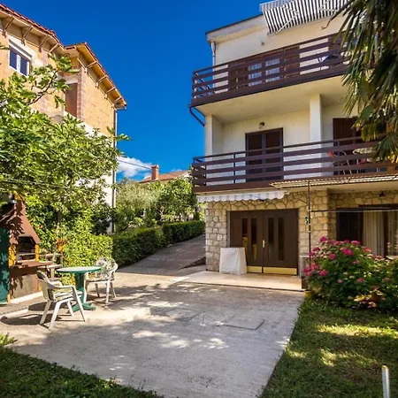 Fuer 3 Personen Ca 35 Qm In Njivice, Kvarner Bucht Krk Apartman Njivice